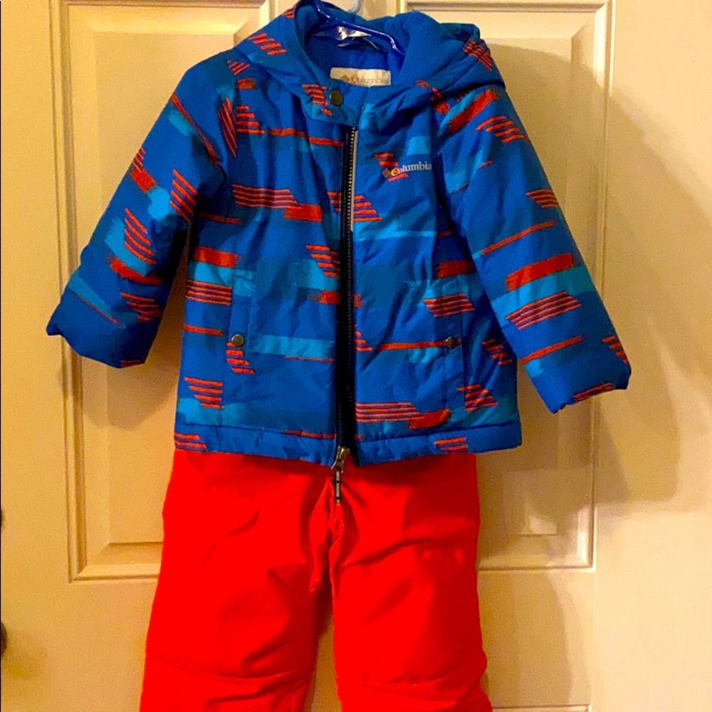 Columbia snow coat and bibs